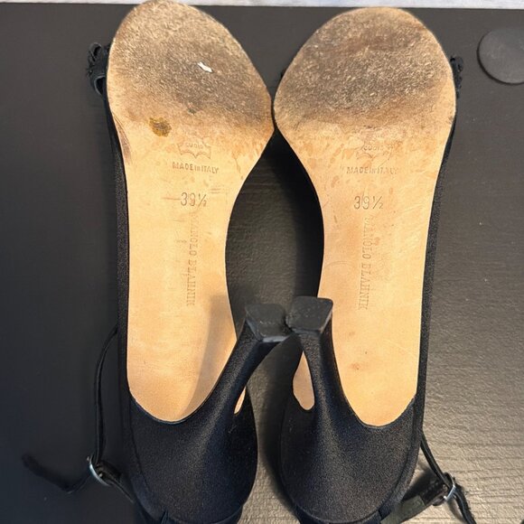 Manolo Blahnik Satin Beaded Ankle Strap Sandals Size 39.5 - Picture 7 of 7